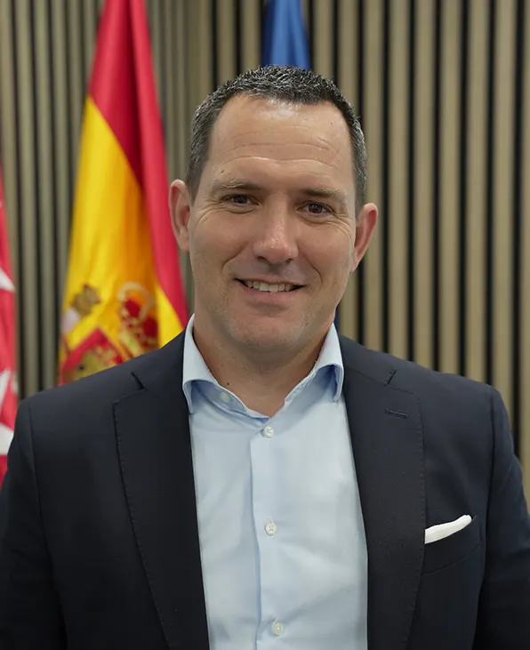 LUIS LÓPEZ DE CASTRO