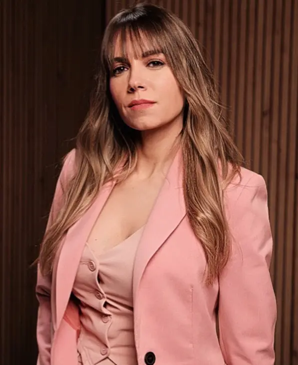 Paula Fraga