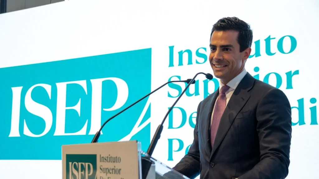 isep-irrumpe-como-referente-derecho-penal-respaldo-claustro-formado-mejores-abogados-penalistas_97